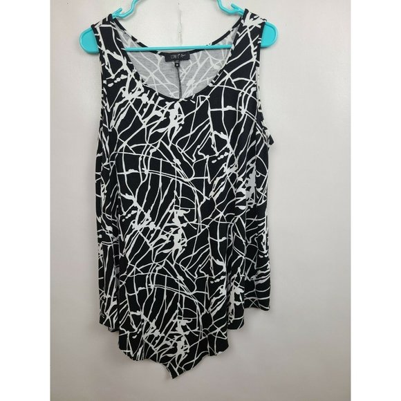 Comfy USA Black White Printed Sleeveless Pointed Hem Tunic Tank Sz Medium